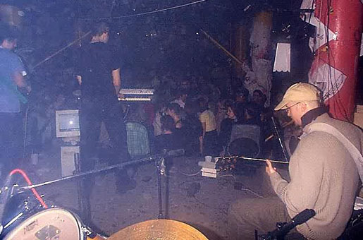 valjevo1v.jpg (53097 bytes)